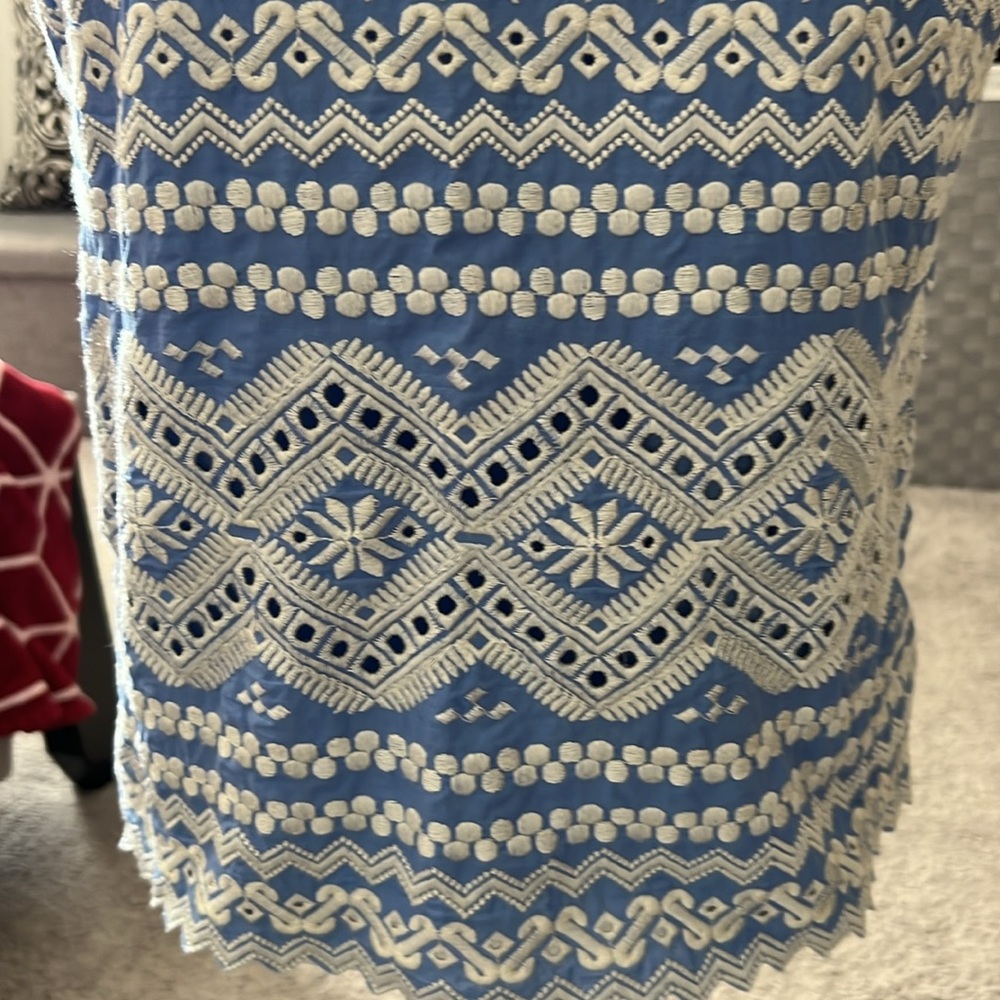 NWOT Tory Burch Blue and White Lace Top - Size 6 - Picture 2 of 12